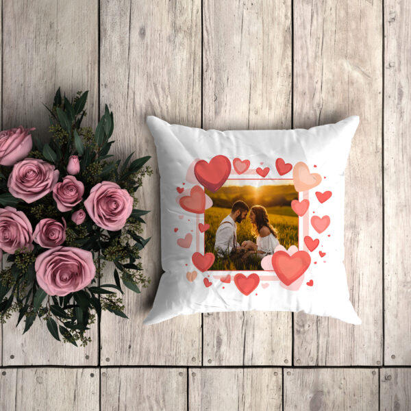 Cuscino personalizzabile con foto - Cornice Cuori: - immagine 4